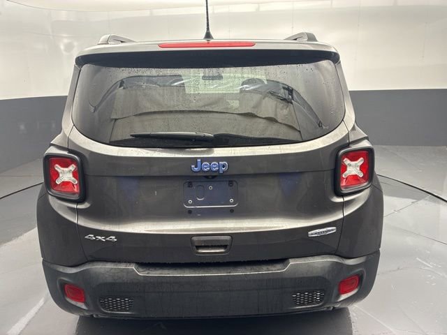 Used 2020 Jeep Renegade Latitude AWD/4WD image 5