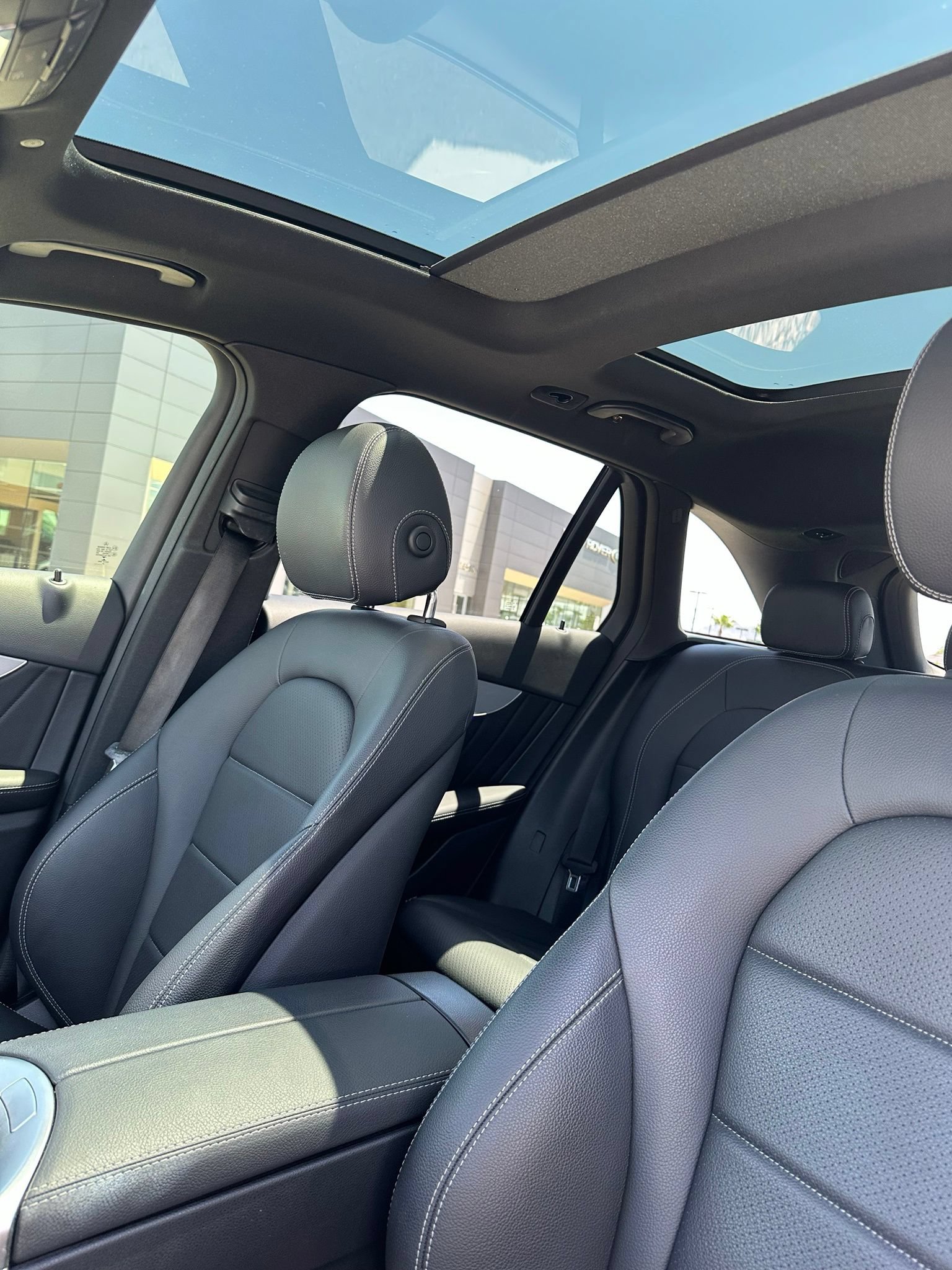 Used 2021 Mercedes-Benz GLC 300 image 15