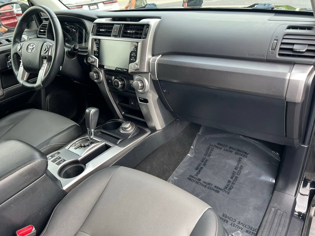 Used 2021 Toyota 4Runner SR5 Premium AWD/4WD image 11