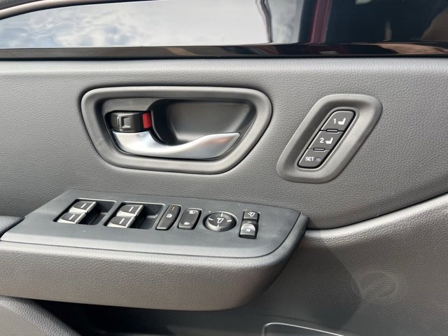 New 2025 Honda Pilot TrailSport image 23