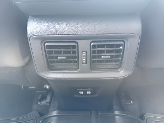 Used 2019 Toyota RAV4 XLE AWD/4WD image 27