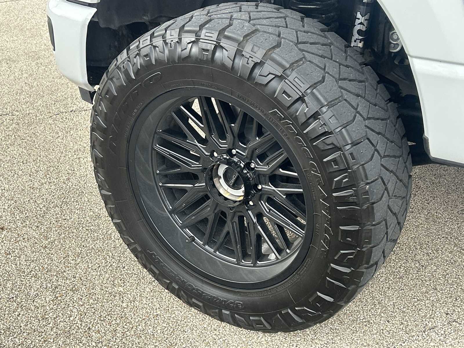 Used 2025 Ford F350 Lariat w/ Lariat Ultimate Package image 12