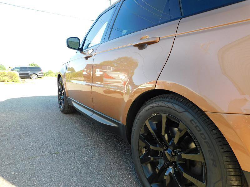 Used 2016 Land Rover Range Rover Sport HSE AWD/4WD image 39