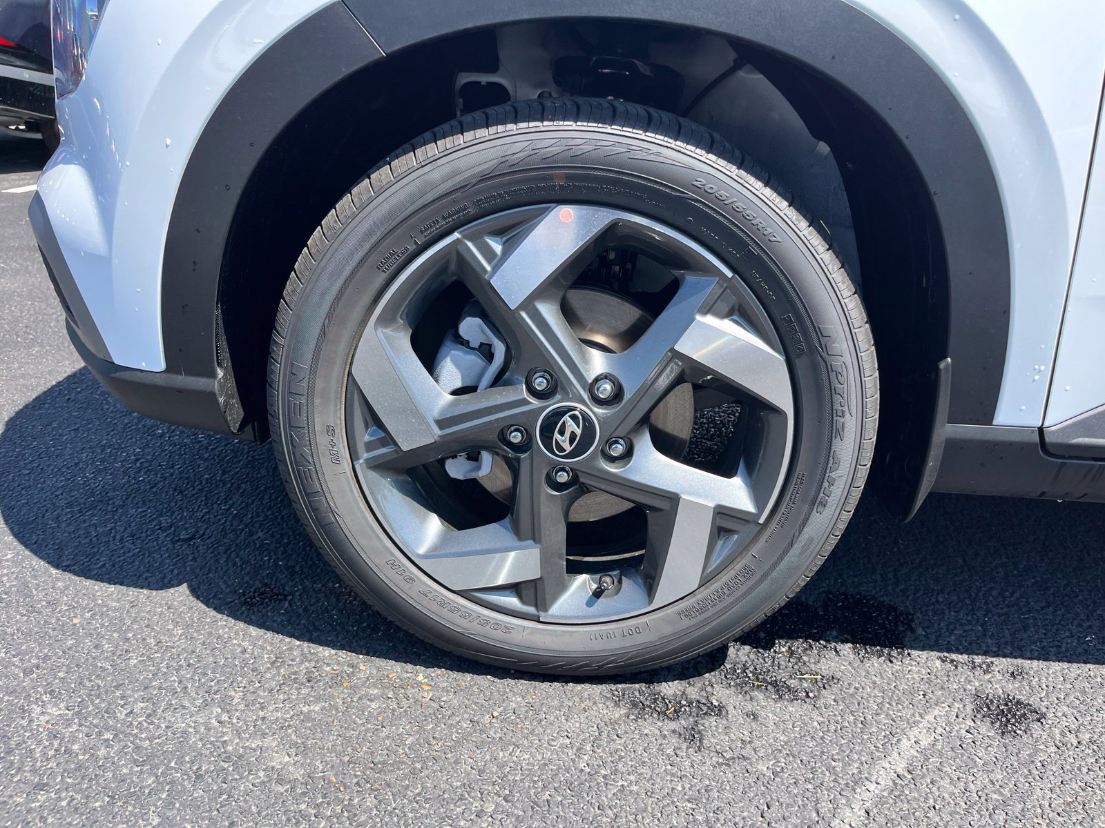 New 2026 Hyundai Venue SEL FWD image 7