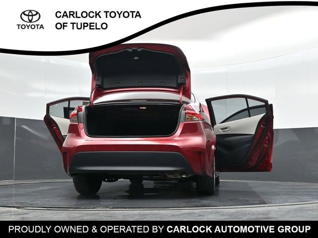 Used 2025 Toyota Corolla LE FWD image 46