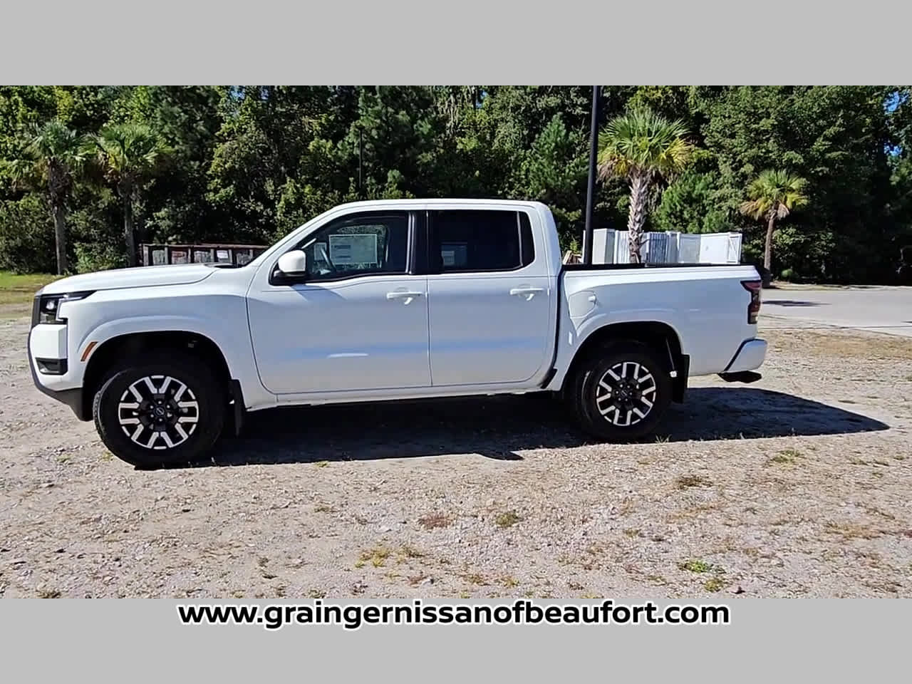 New 2026 Nissan Frontier SV image 26
