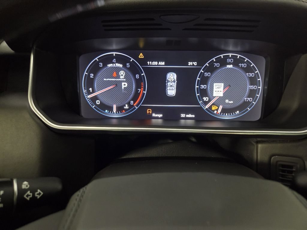 Used 2015 Land Rover Range Rover Supercharged AWD/4WD image 14