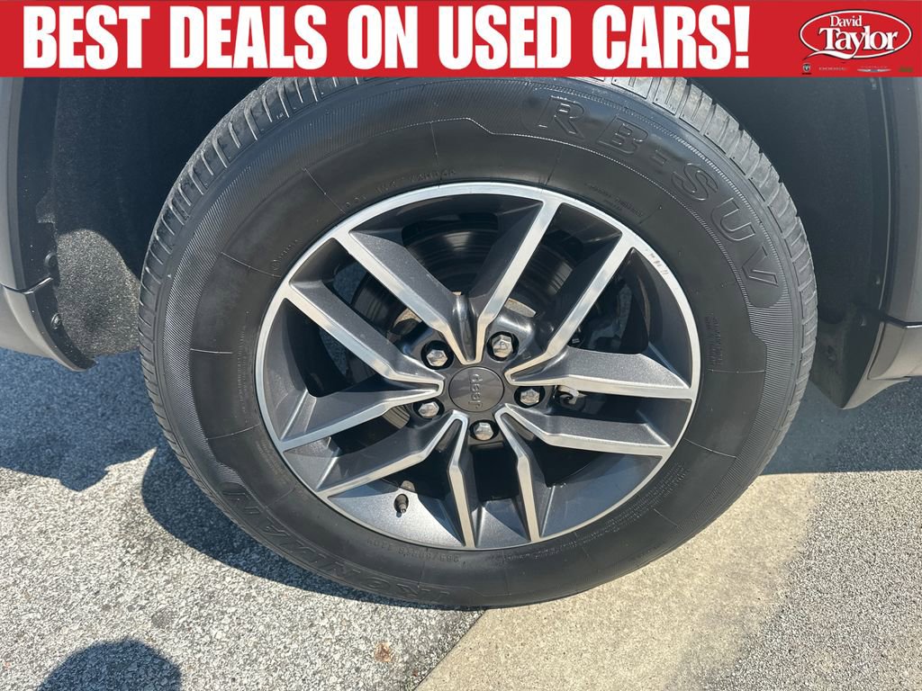 Used 2019 Jeep Grand Cherokee Limited AWD/4WD image 34