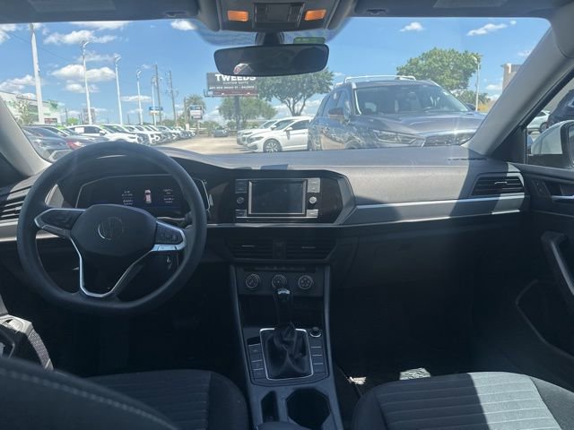 Used 2023 Volkswagen Jetta S FWD image 5