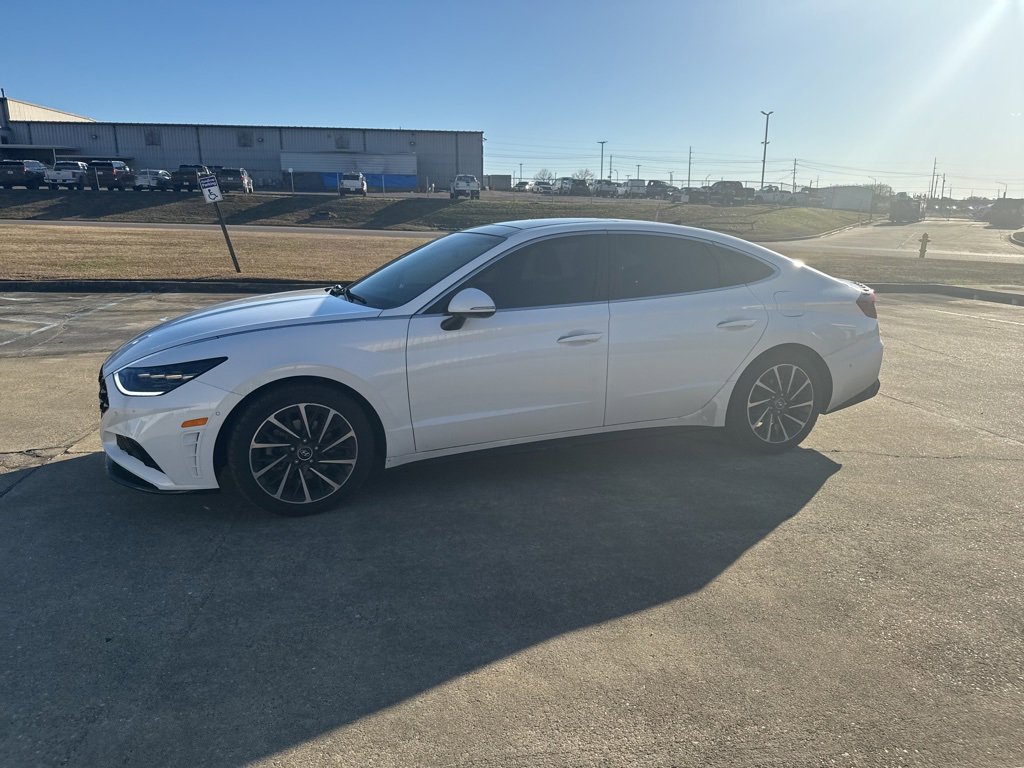 Used 2023 Hyundai Sonata Limited w/ Cargo Package image 7