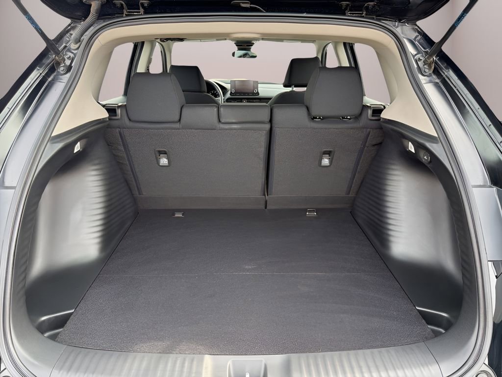 Used 2023 Honda HR-V LX image 15