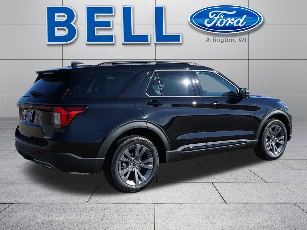 New 2026 Ford Explorer Active image 3