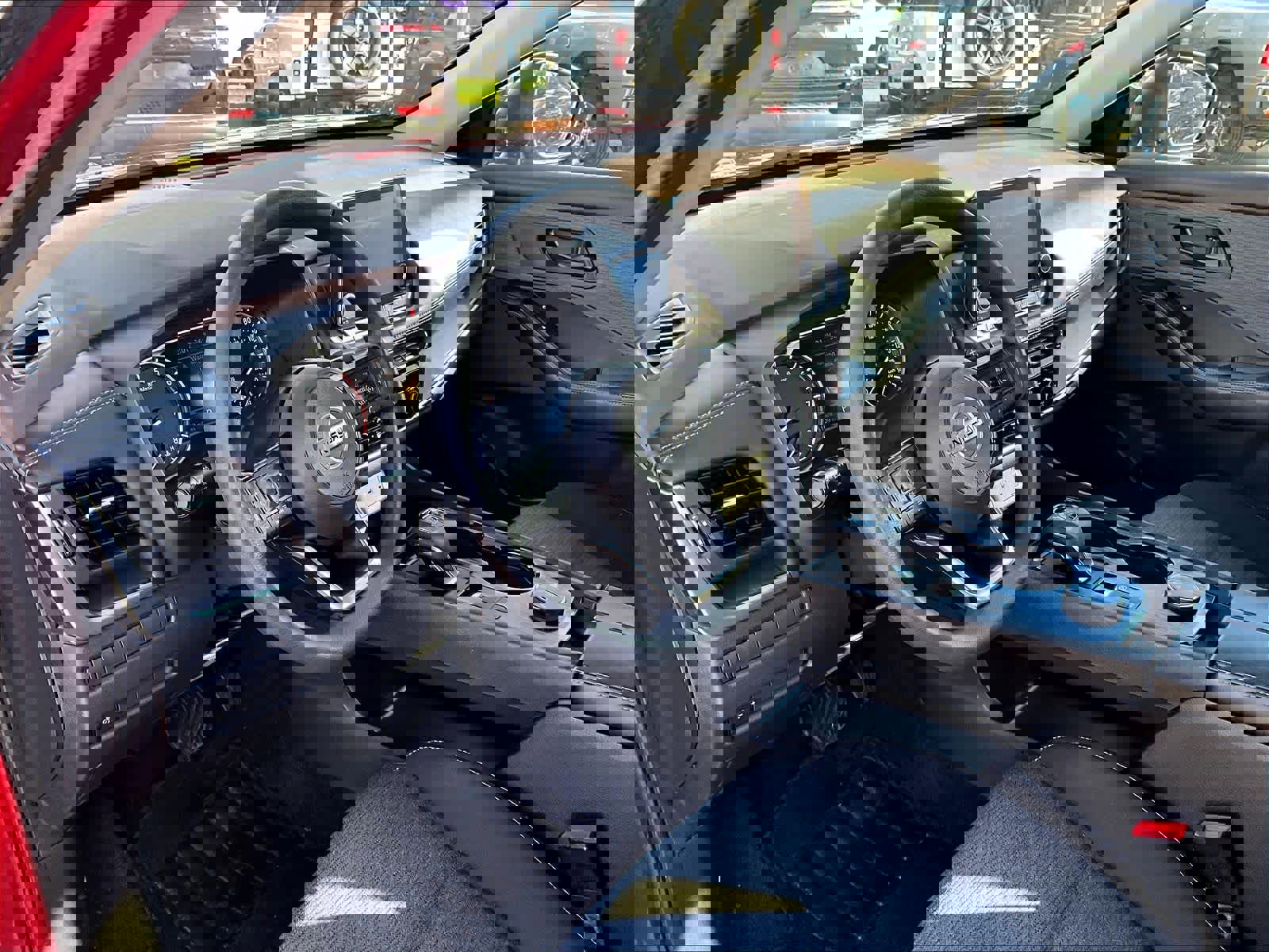 Used 2021 Nissan Rogue S image 8