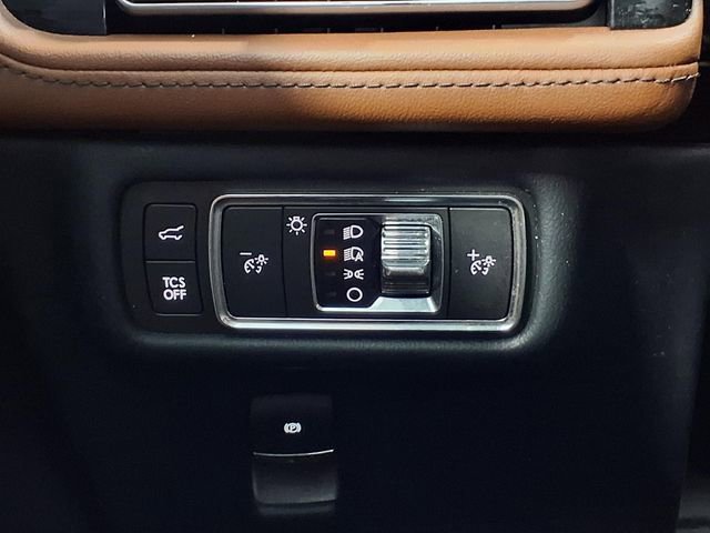 Used 2022 Lincoln Nautilus Reserve image 21