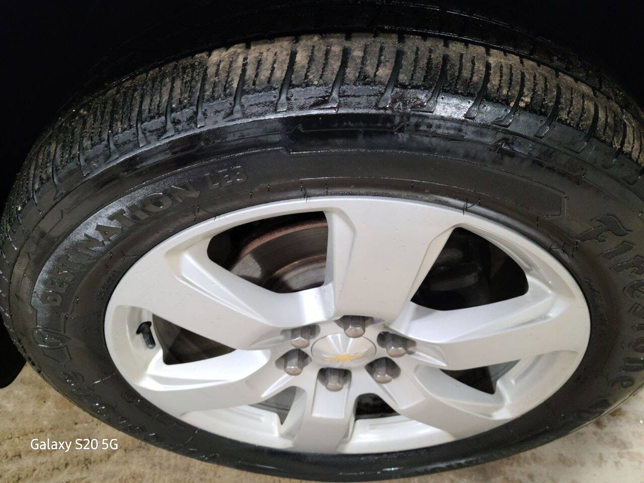 Used 2017 Chevrolet Traverse LT w/ Style and Technology Package image 10