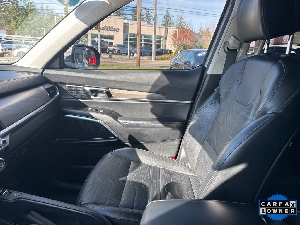 Used 2022 Kia Telluride SX w/ SX Prestige Package image 30