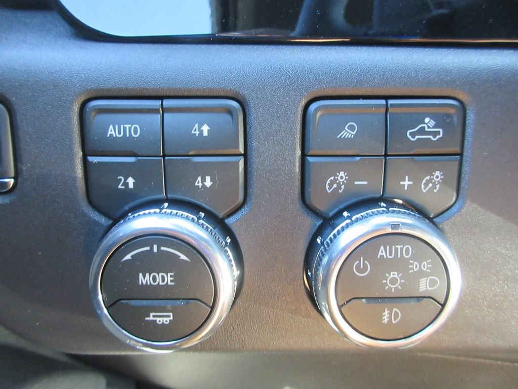 New 2026 GMC Sierra 1500 Elevation w/ Elevation Premium Package AWD/4WD image 19