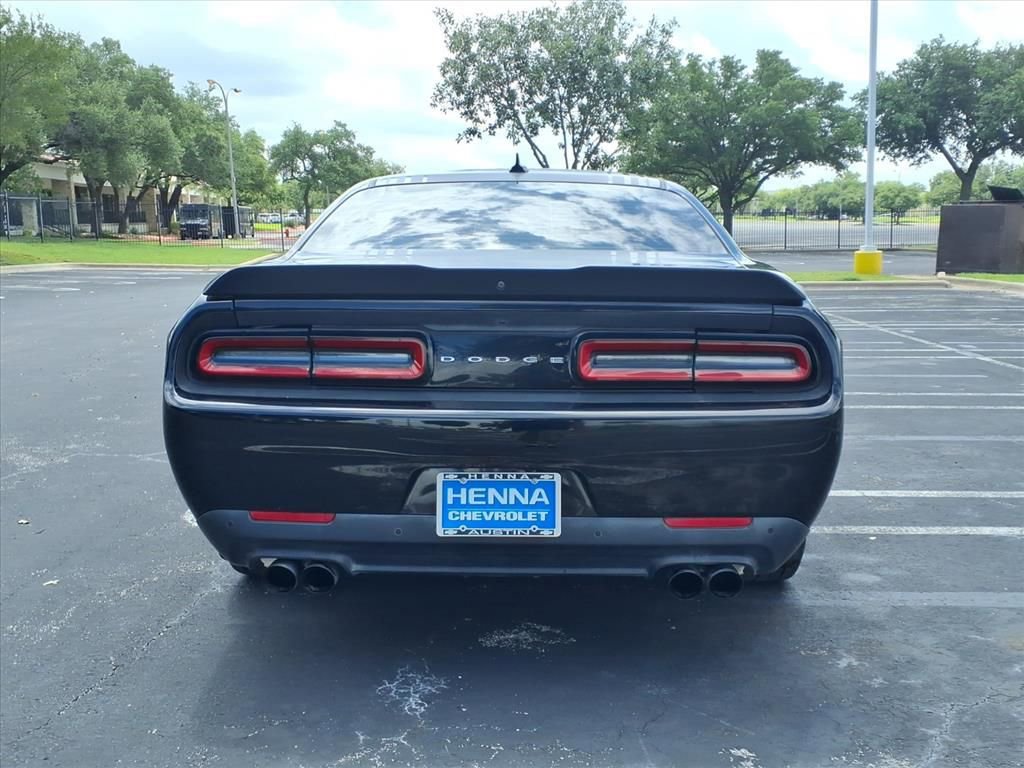 Used 2017 Dodge Challenger R/T Scat Pack RWD image 7