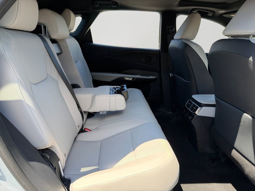 Certified 2023 Lexus RX 350 Premium w/ Accessory Package AWD/4WD image 9