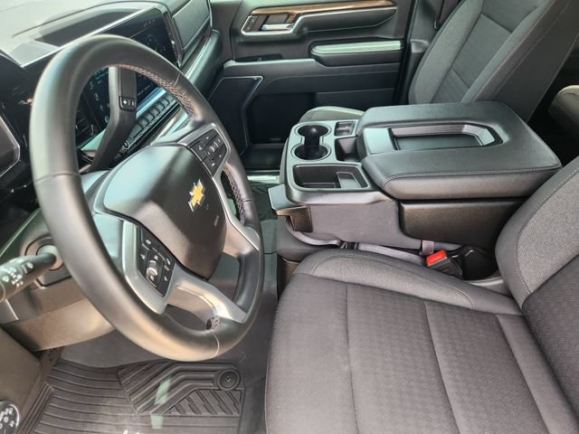 Used 2024 Chevrolet Silverado 2500 LT AWD/4WD image 12