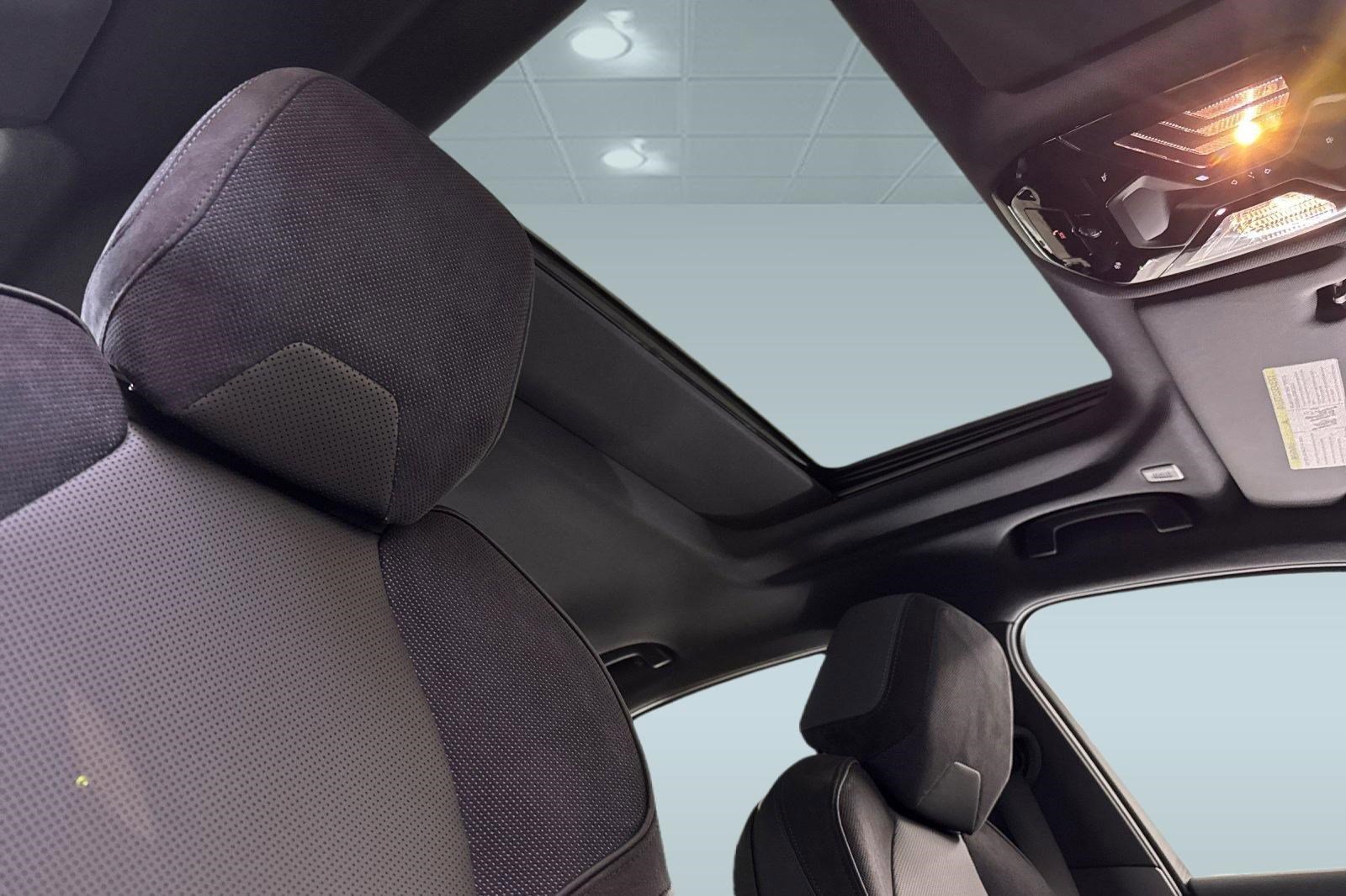 New 2027 BMW i5 eDrive40 RWD image 14