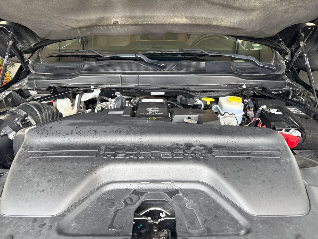 Used 2024 RAM 3500 Limited w/ Towing Technology Group AWD/4WD image 34