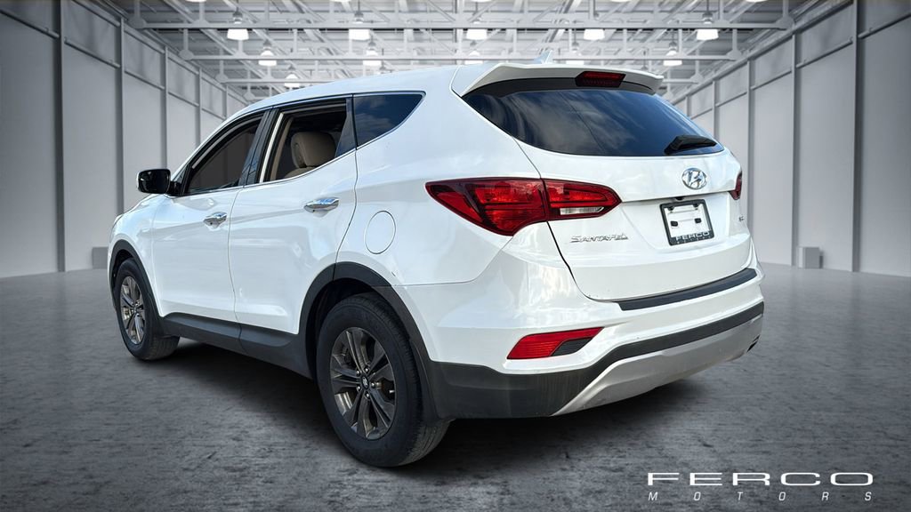 Used 2017 Hyundai Santa Fe Sport FWD image 3