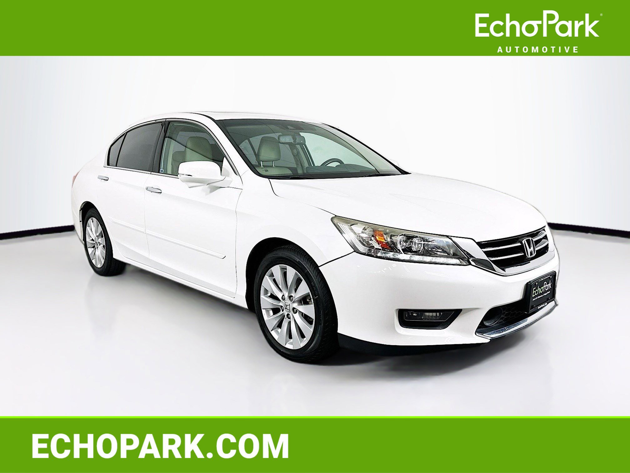 Used 2015 Honda Accord Touring image 1