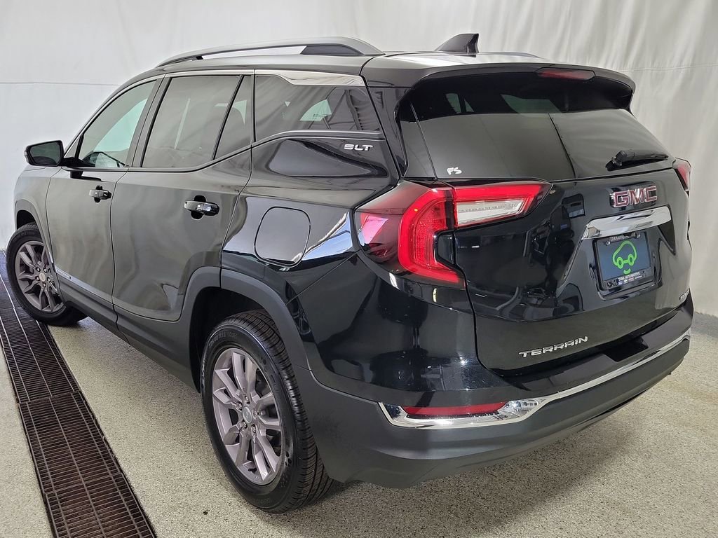 Certified 2023 GMC Terrain SLT image 7
