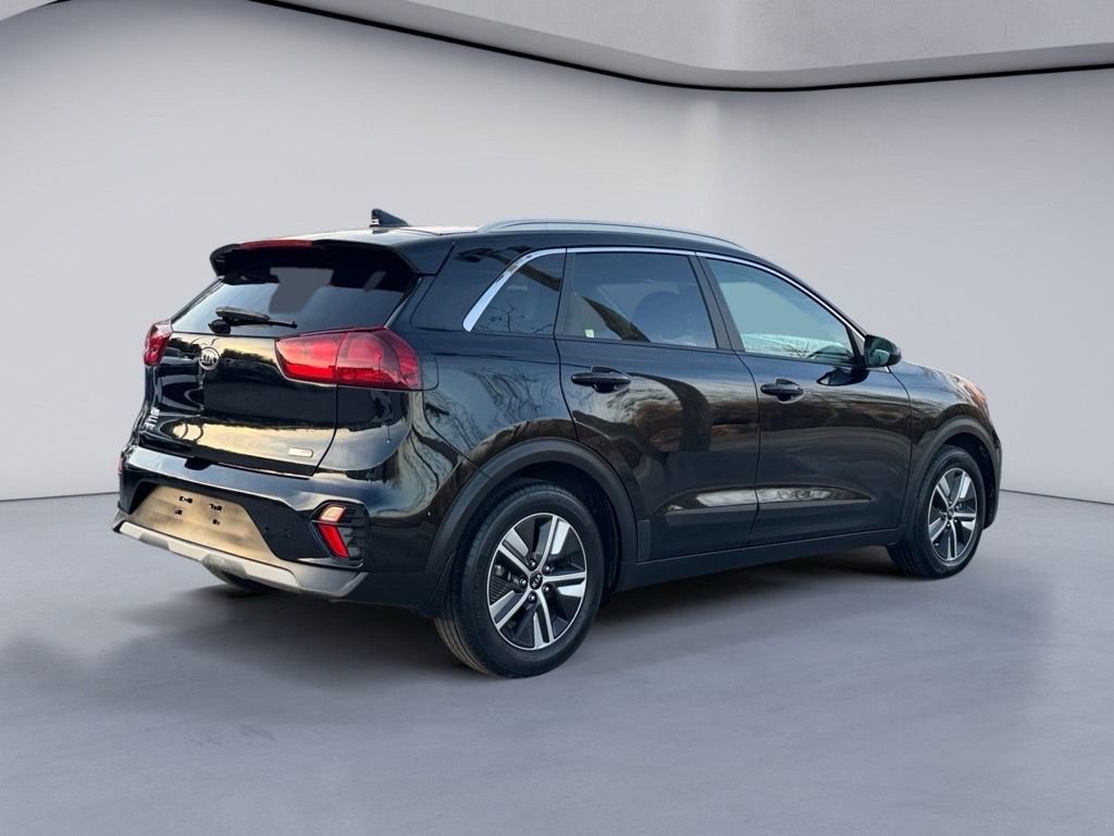 Used 2021 Kia Niro LXS image 5