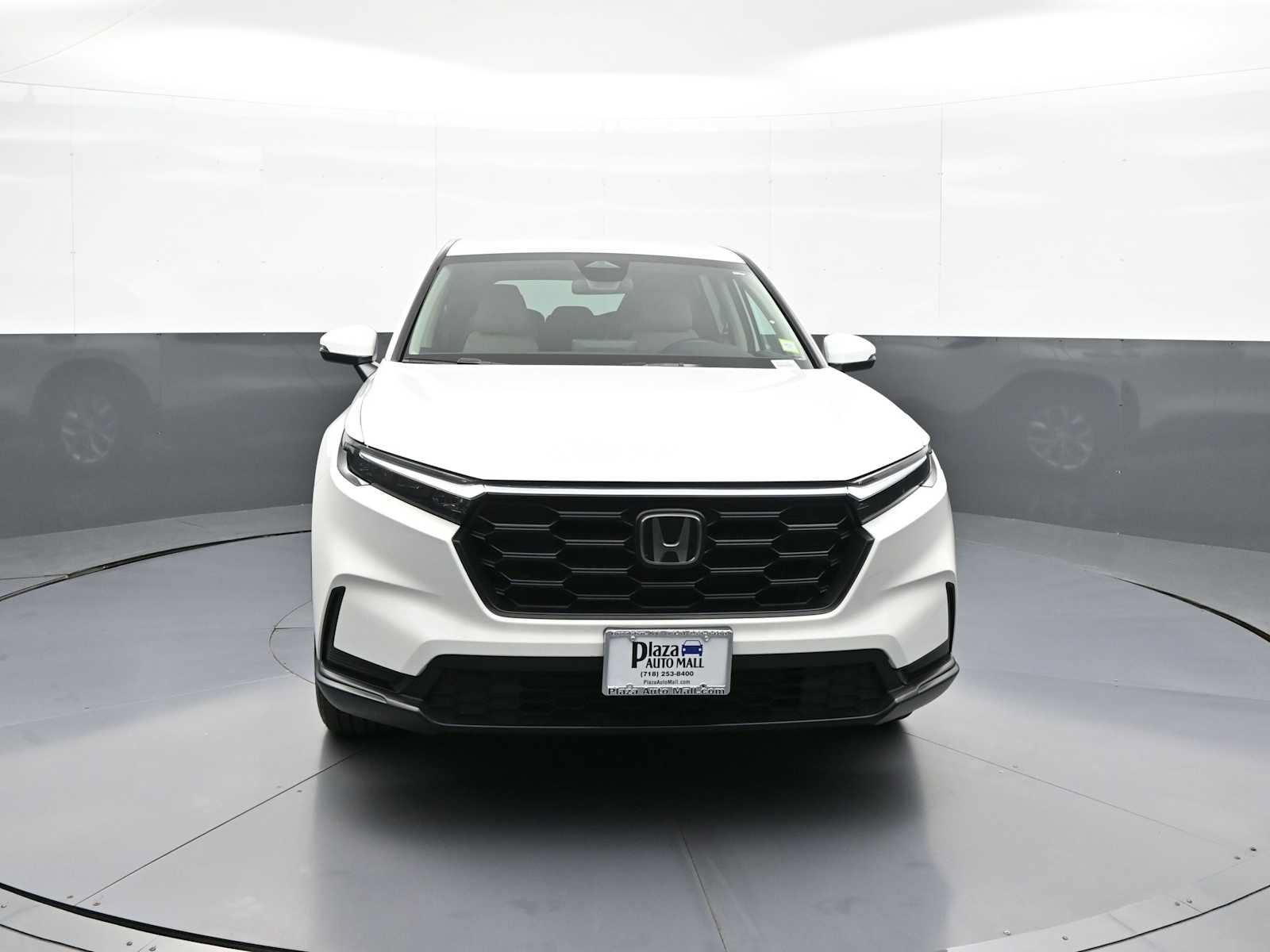 Certified 2025 Honda CR-V LX image 2