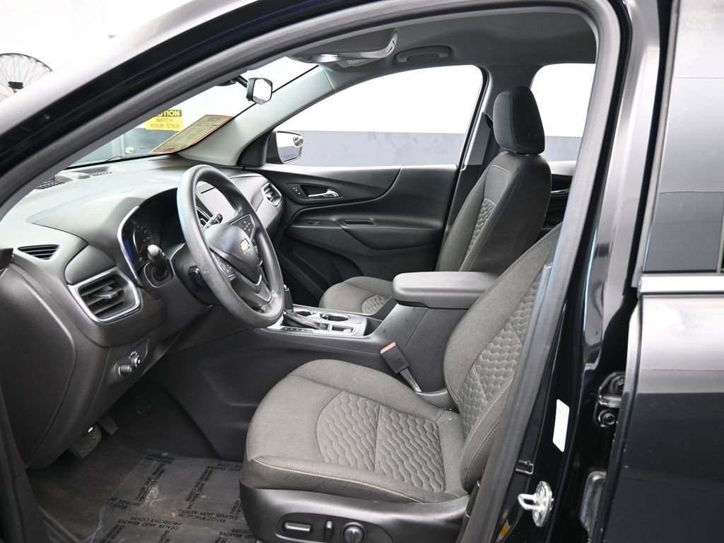 Used 2020 Chevrolet Equinox LT image 11