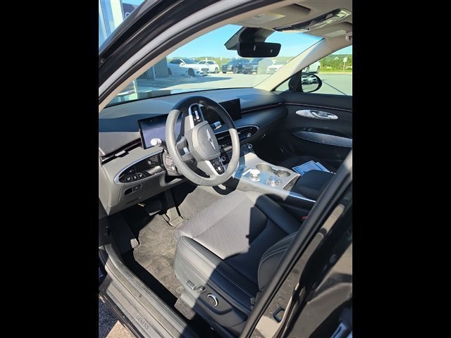 Used 2026 Genesis GV70 2.5T Select AWD/4WD image 5