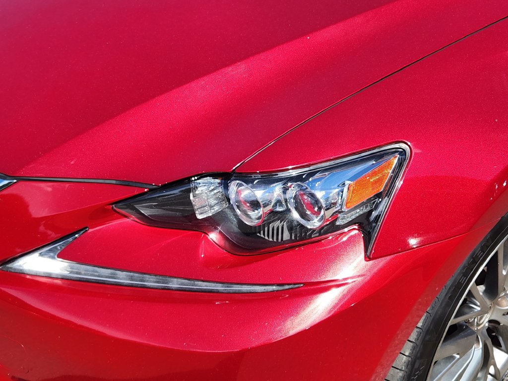 Used 2015 Lexus IS 250 w/ Navigation System Package RWD image 10