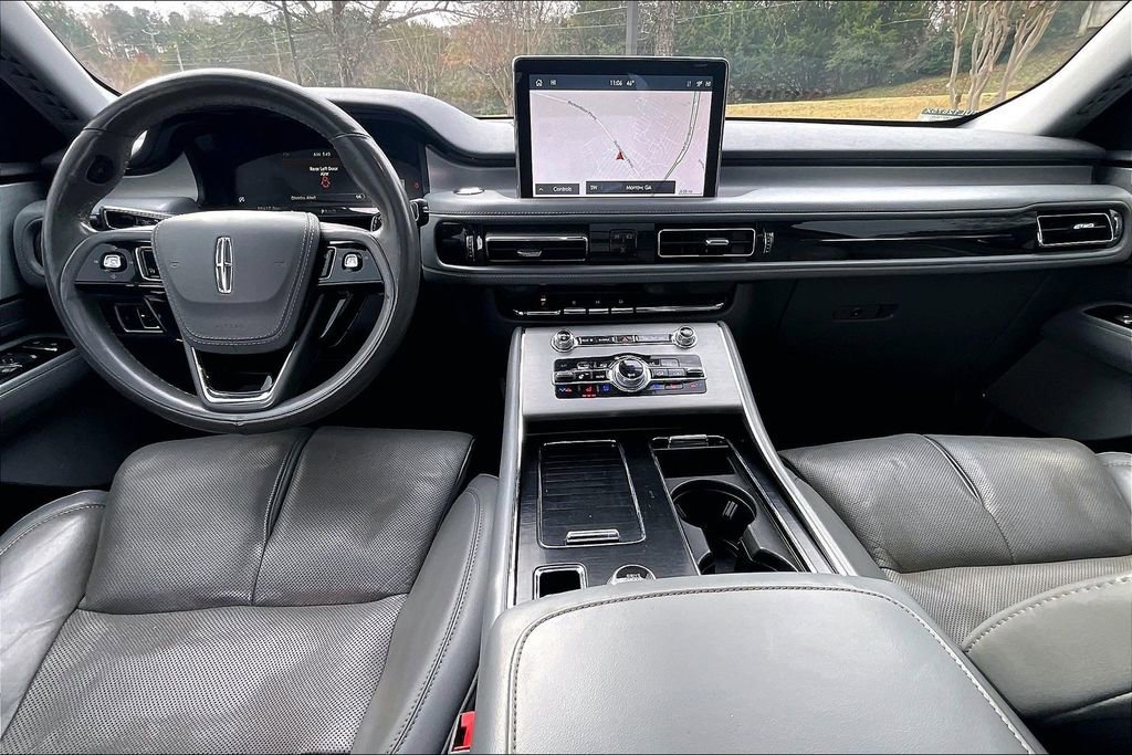 Used 2020 Lincoln Aviator Reserve w/ Equipment Group 202A image 15