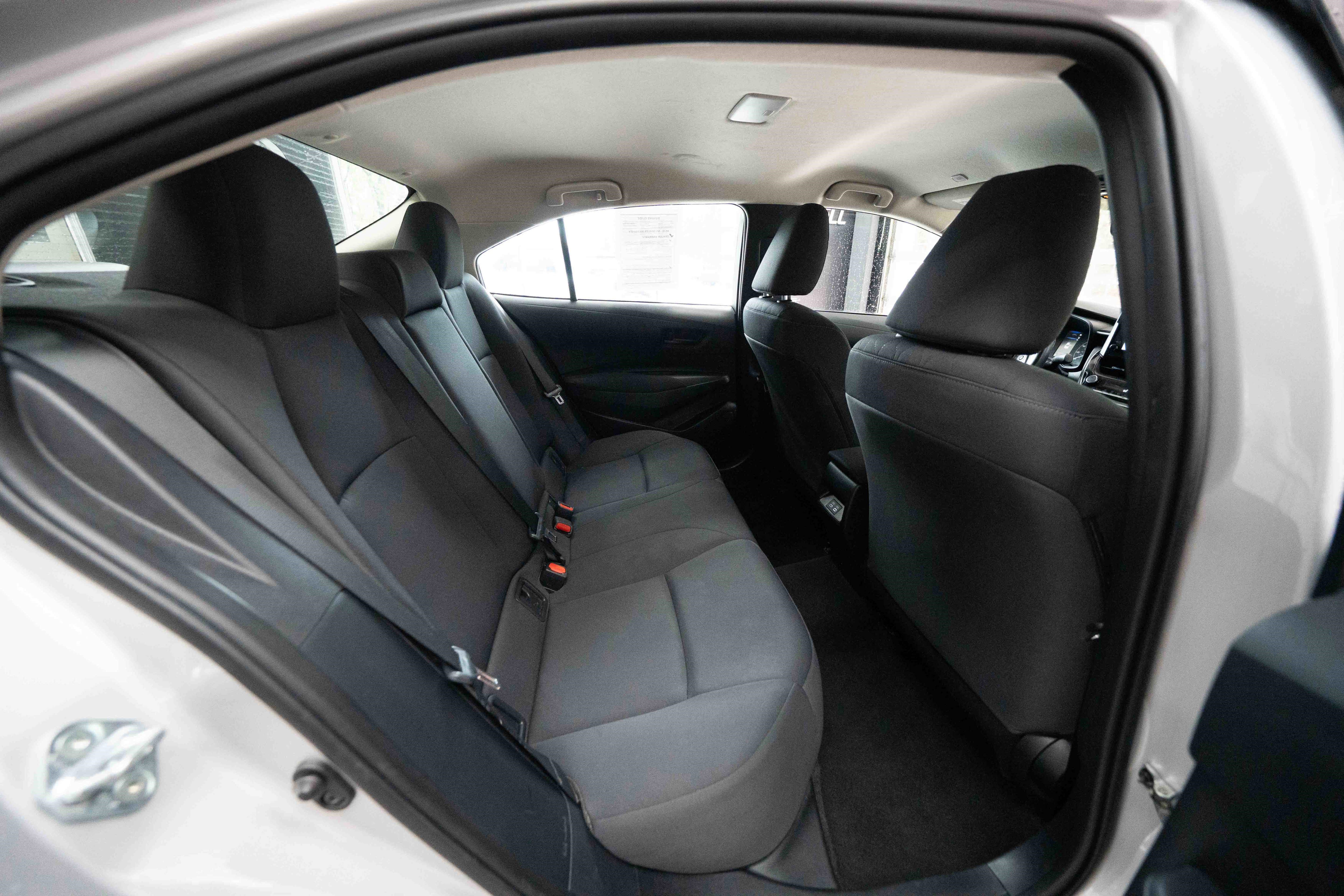 Used 2023 Toyota Corolla LE image 24