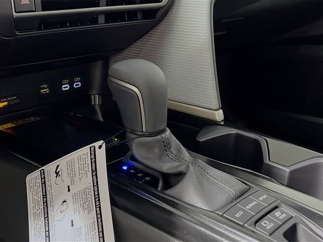 New 2025 Toyota Camry SE FWD image 21