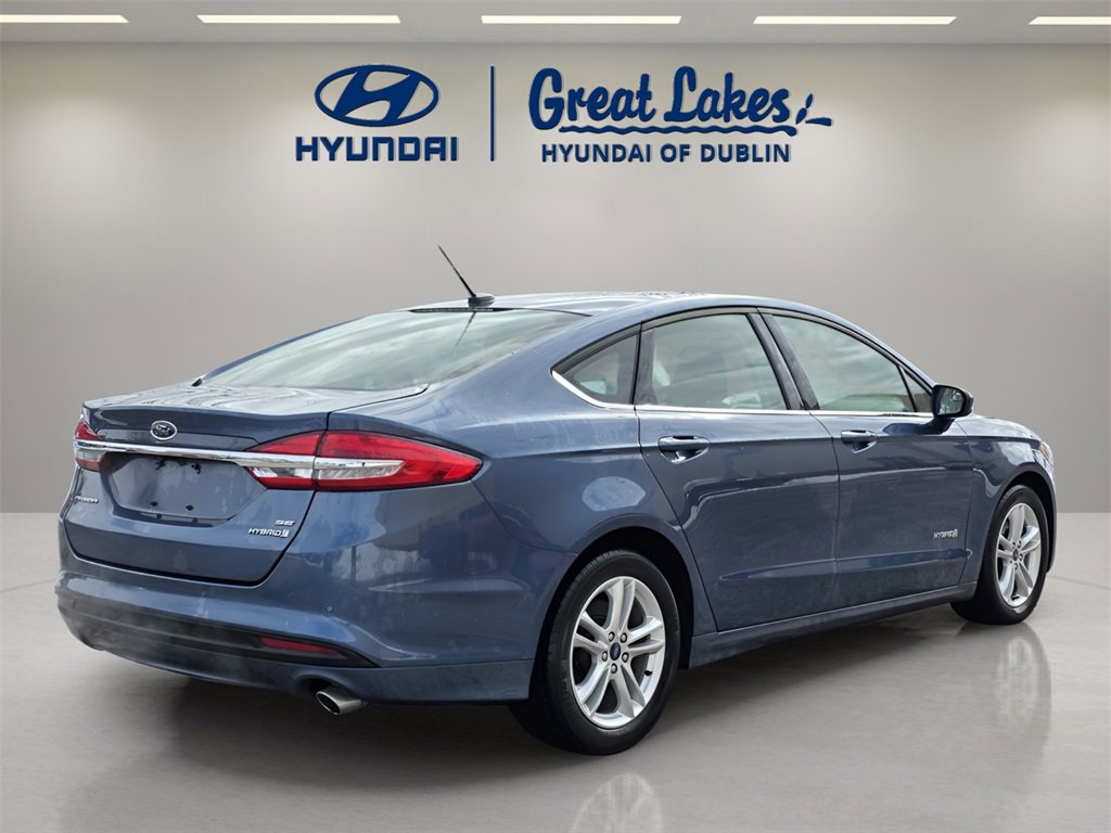 Used 2018 Ford Fusion SE image 5