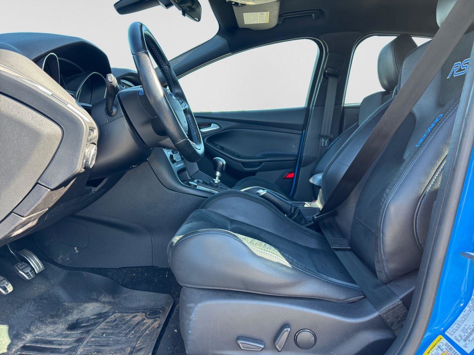 Used 2016 Ford Focus RS AWD/4WD image 10