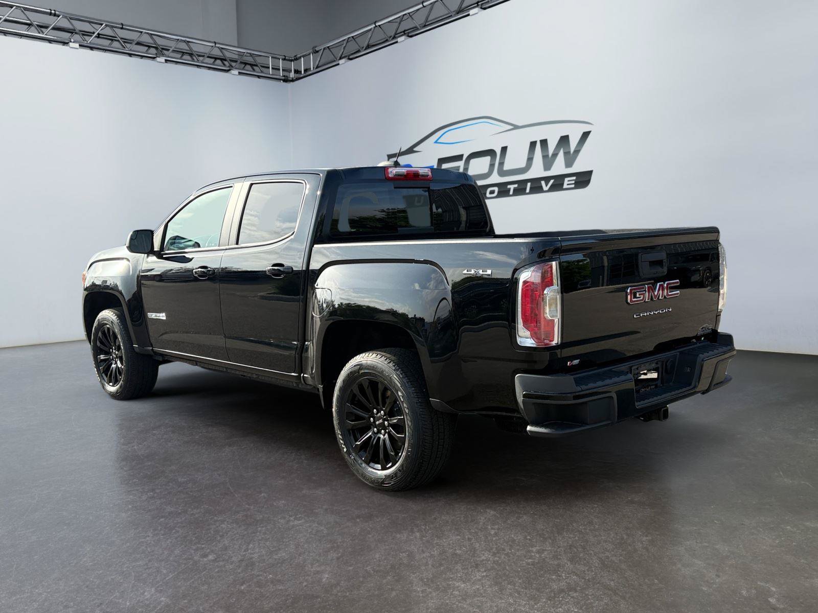 Used 2022 GMC Canyon Elevation w/ Trailering Package AWD/4WD image 5