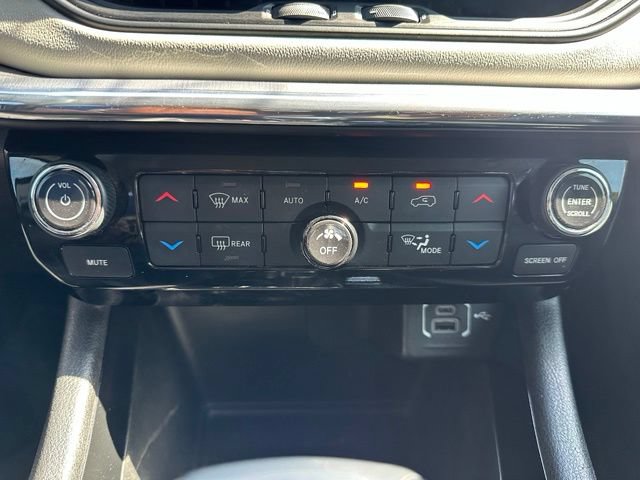 Used 2022 Jeep Compass Limited AWD/4WD image 21