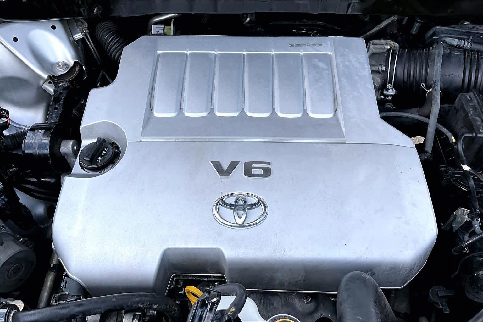 Used 2012 Toyota Highlander SE w/ Tow Pkg FWD image 31