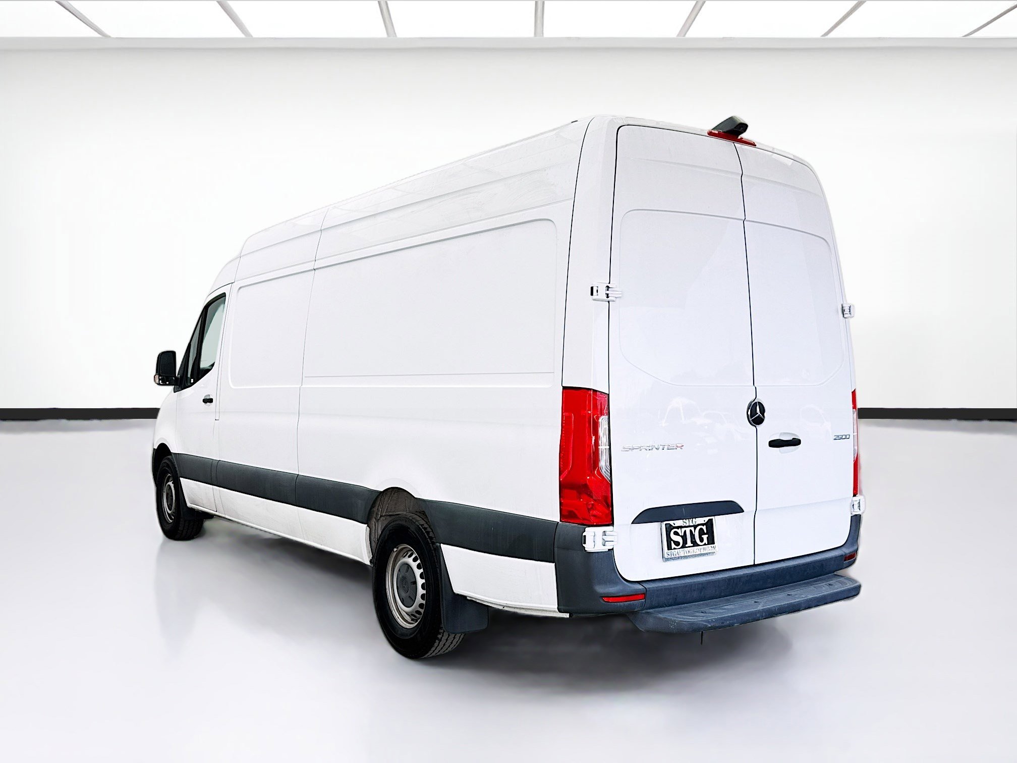Used 2023 Mercedes-Benz Sprinter 2500 image 6