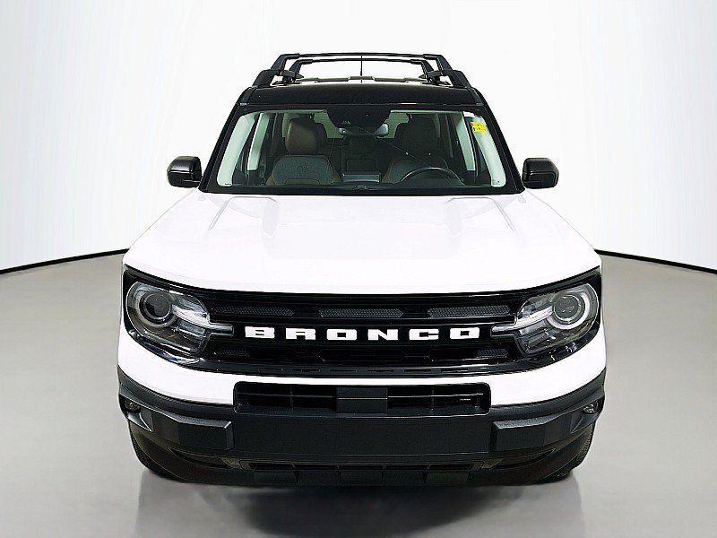 Used 2023 Ford Bronco Sport Outer Banks w/ Tech Package AWD/4WD image 2