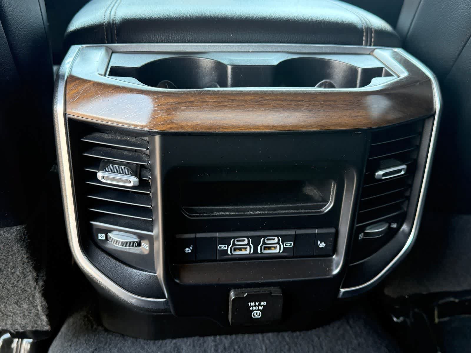 Used 2022 RAM 2500 Laramie AWD/4WD image 11