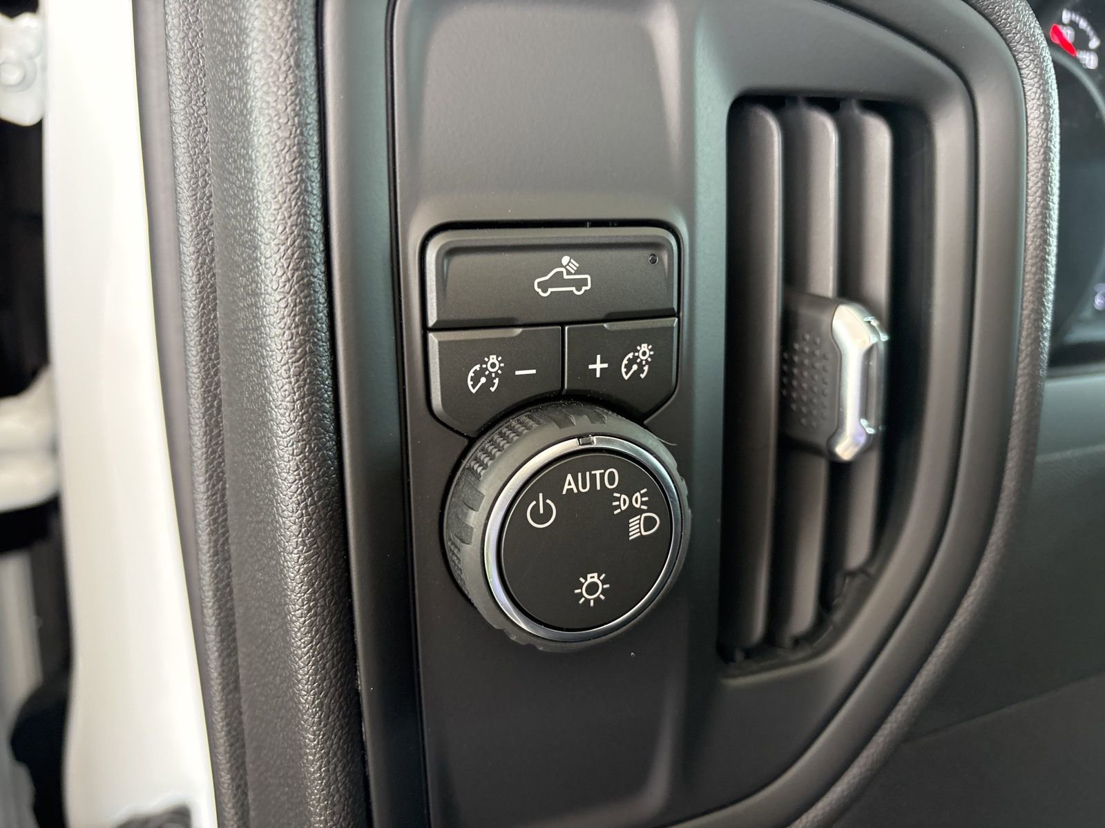 New 2026 Chevrolet Silverado 1500 Custom image 12