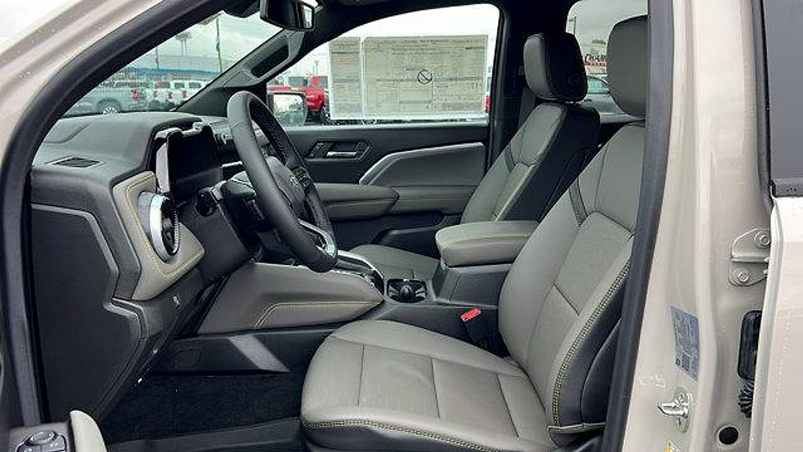 New 2026 Chevrolet Colorado ZR2 w/ Technology Package image 33