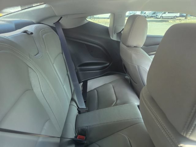 Used 2017 Chevrolet Camaro LT w/ Technology Package RWD image 11