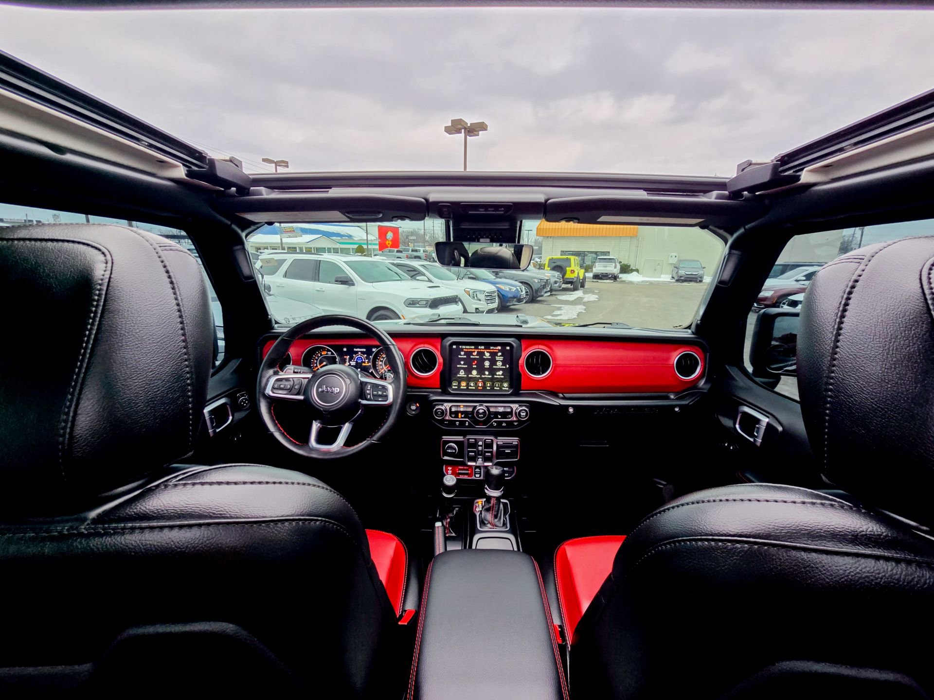 Used 2023 Jeep Wrangler Unlimited Rubicon 392 image 2