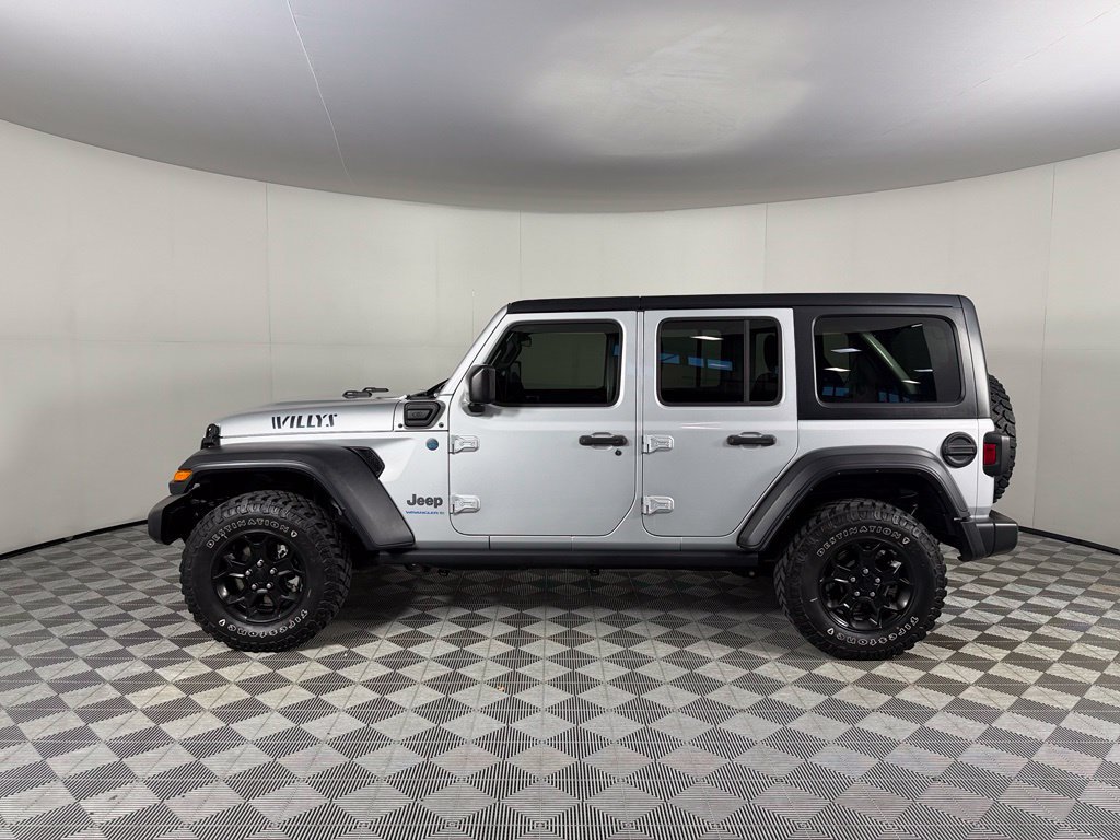 Used 2023 Jeep Wrangler Unlimited AWD/4WD image 10